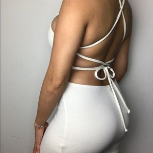 Knit cotton white backless dress